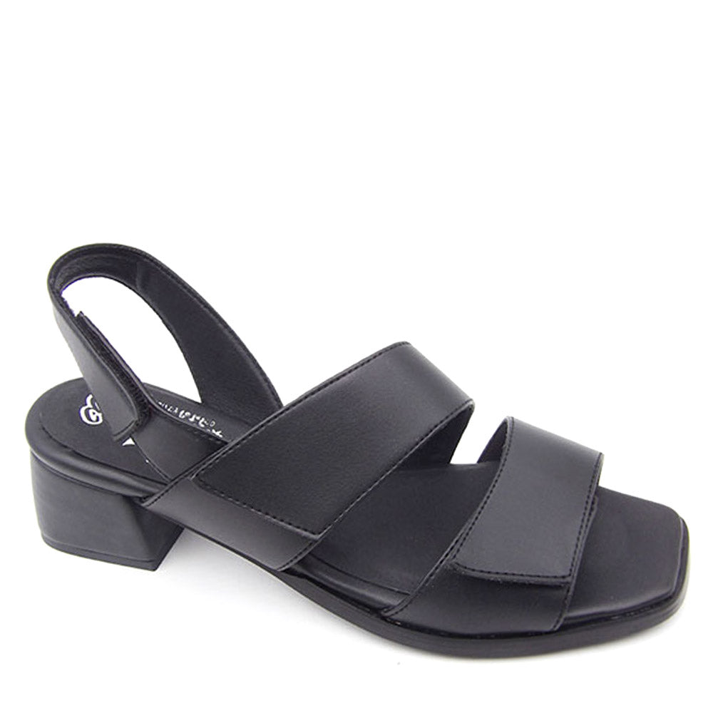 Sandale noire en cuir de cactus 2060