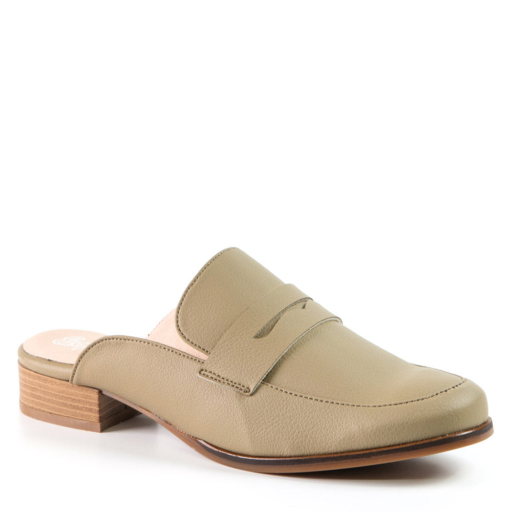 Beige slip-on in cactus leather 2061