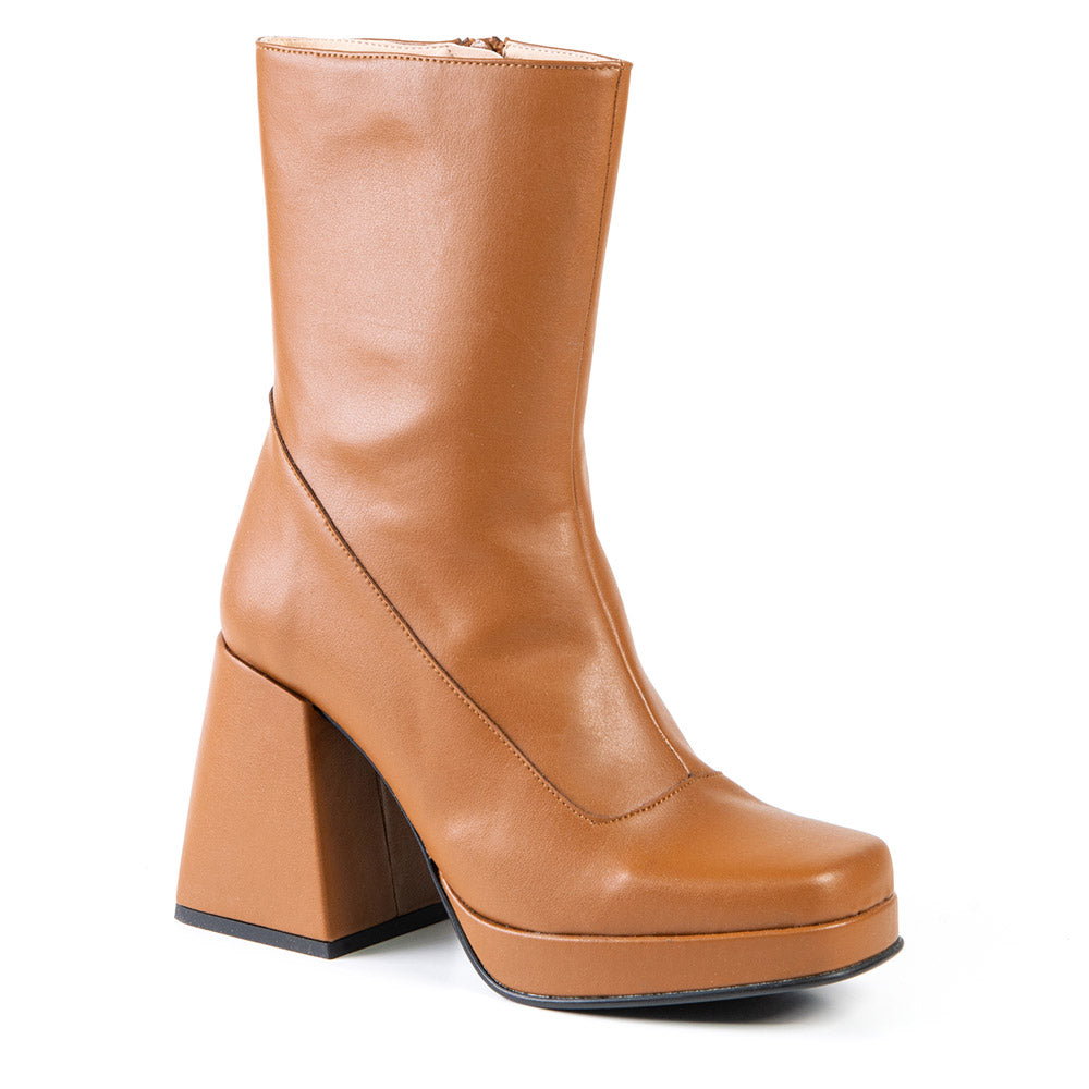 Tan bootie in cactus leather 1954