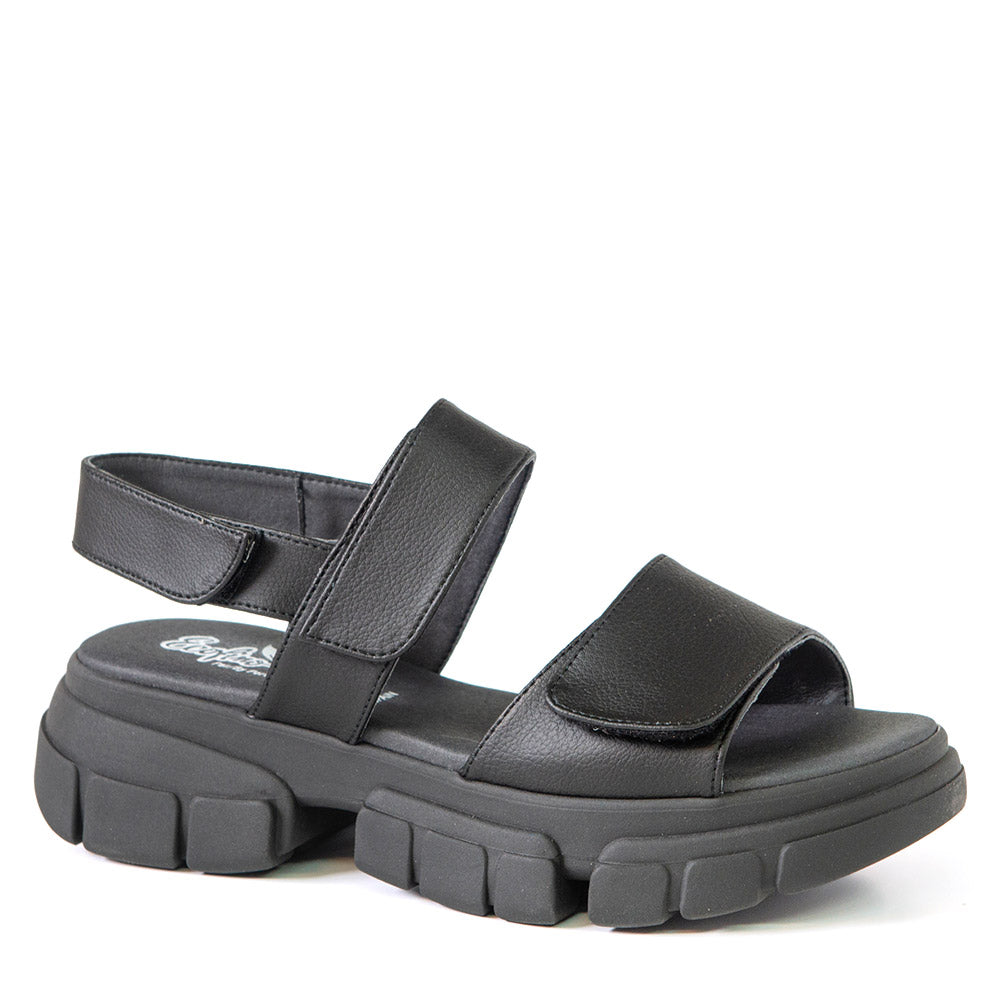 VESTA Sandale noire en cuir de cactus