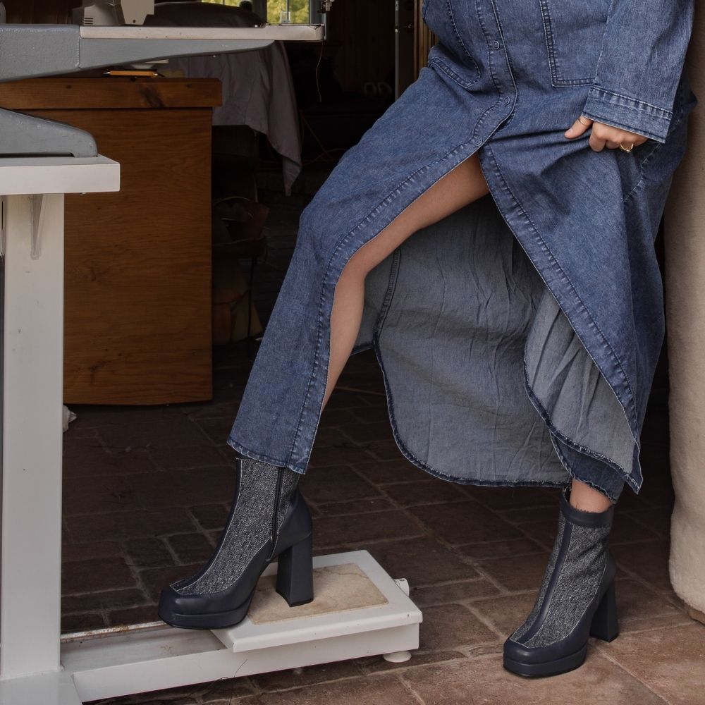 MAGALIE Bottillon talon haut Bleu en matériel recyclé