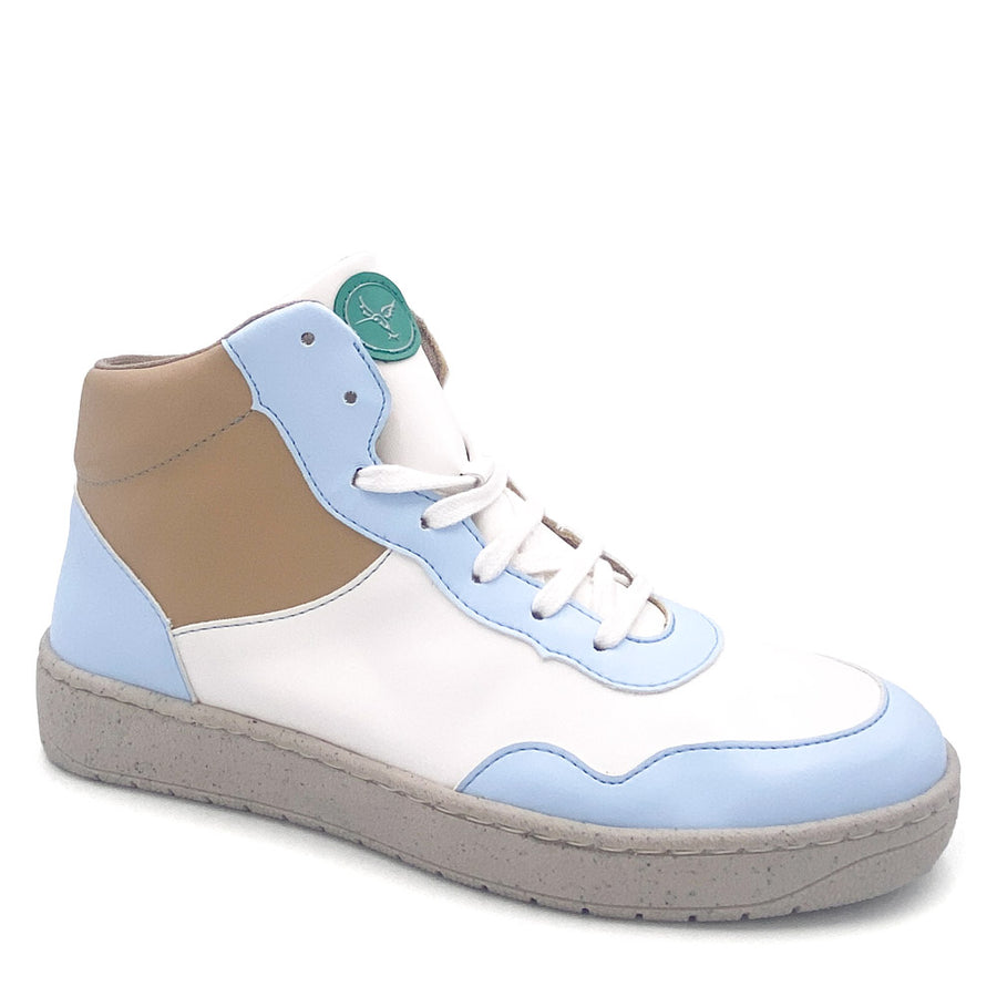 White and blue sneaker in recycled materials 38313