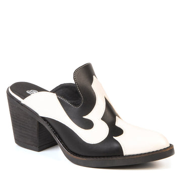 Black and white slip-on in cactus leather 2185