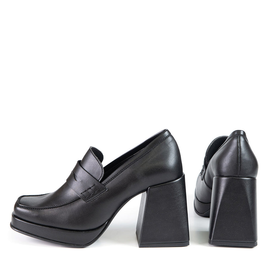 GINNY Black Cactus Leather Loafer 